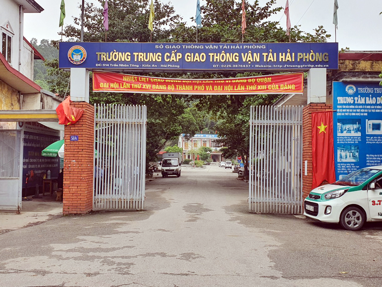 Trung tâm sát hạch lái xe Trường trung cấp Giao Thông Vận Tải